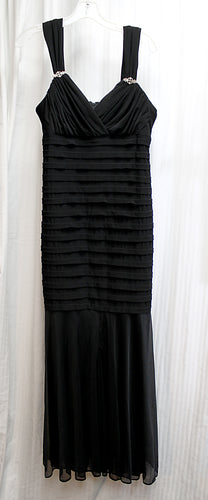 Vintage - R&M Richards - Black Formal/Special Occasion Mermaid Dress w/ Rhinestone Accents at Straps - Size 12 PETITE (18