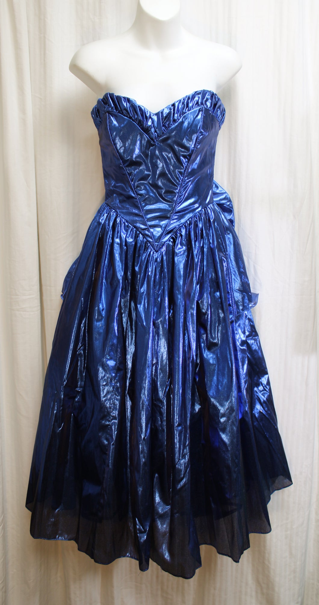 Vintage 80's - Zum Zum - Strapless Metallic Blue Lamé, Poof Skirt Party /Prom Dress w/ Back Bow - Size 5/6 (Vintage See Measurements 24