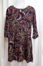 Load image into Gallery viewer, Banana Republic - Black, Red &amp; Yellow Paisley, 3/4th Sleeve Lightweight Short Dress - Size 2