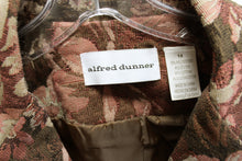 Load image into Gallery viewer, Vintage 90&#39;s - Alfred Dunner - Floral Tapestry 3 Button Blazer - Size 14