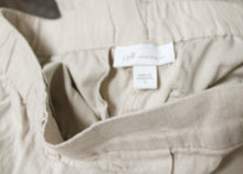Load image into Gallery viewer, J.Jill - Natural/Oatmeal - Stretch Linen Carpi Length Pants -Size S