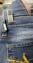 Load image into Gallery viewer, Diesel - &quot;Liv&quot;  Low Rise Stretch Jeans - Size 25/32