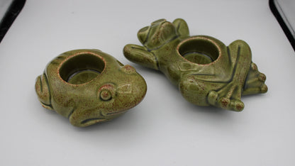 Retired Set of 2 Party Lite Green Floating Frogs Candle Holder