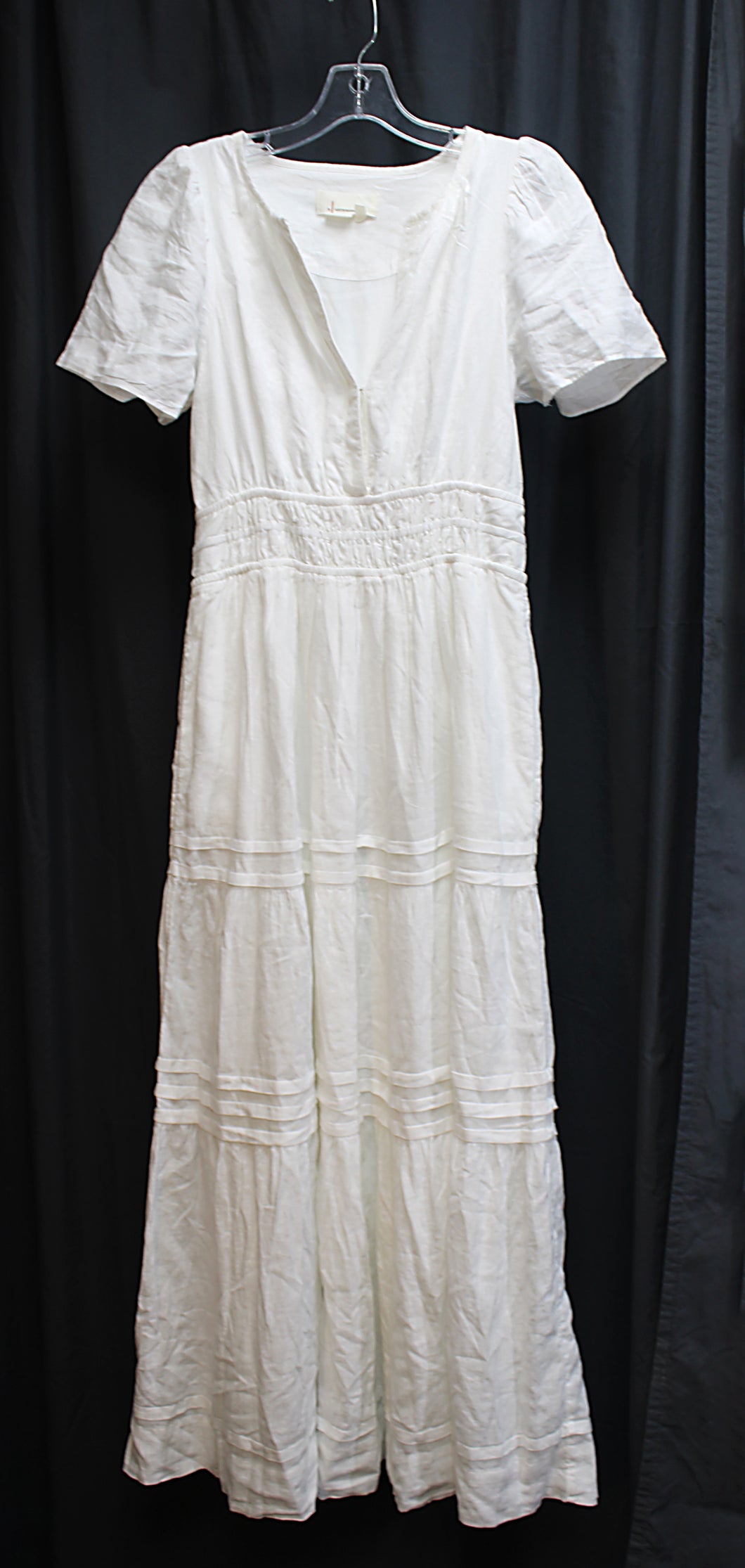 Anthropologie - Short Sleeve Linen Blend, Tiered Maxi Dress - Size XS
