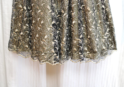 Vintage - Jessica McClintock - Black w/ Embroidered Gold Floral Lace Over Gold Satin Party Mini Dress - See Measurements 29" Waist