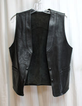 Load image into Gallery viewer, Vintage - Men&#39;s - Black Leather Vest - Size 18&quot; Chest (pit to pit)