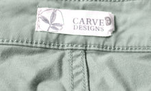 Load image into Gallery viewer, Carve Designs - Wide Leg Tencel Blend Cropped Pants - Size 12