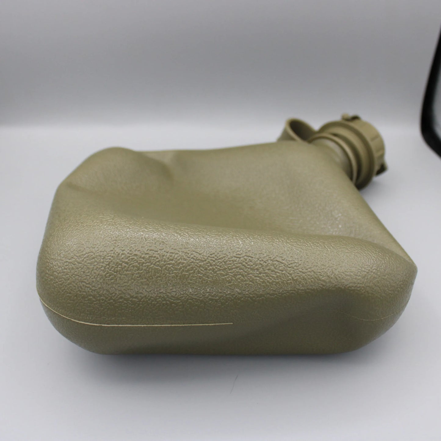 US Military 2-Quart Water Canteen and Cover