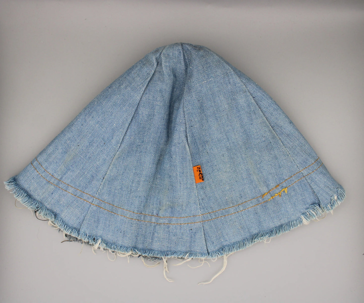 Vintage - Levi's - Reversible Blue Denim Bucket Hat with a Raw Edge
