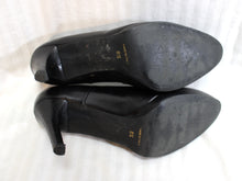 Load image into Gallery viewer, Vintage - Carisma (Italy) - Black Leather Pumps w/ Fur Spiral Rosette Pom Poms - Size 8.5