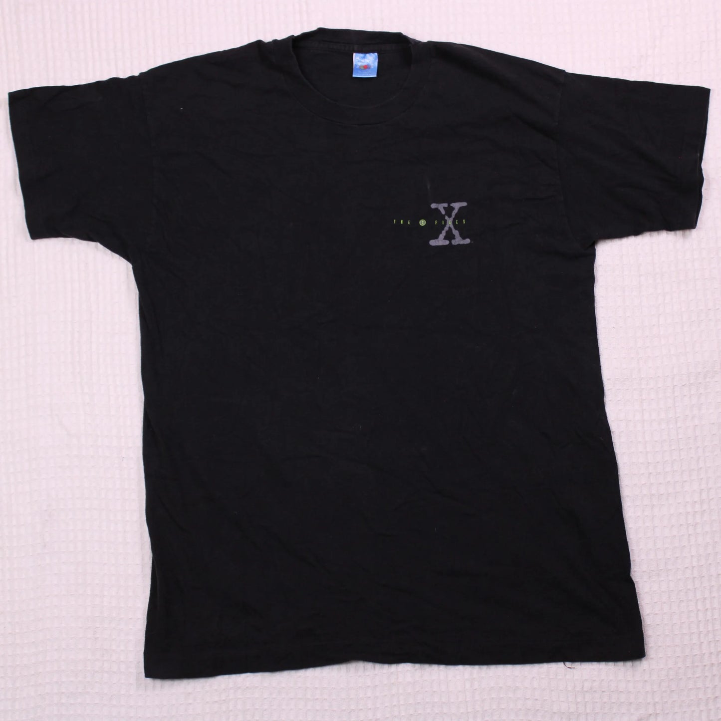 Twenieth Century Fox - Vintage - The X-files "The Truth is Out There" Graphic T-shirt - Size XL
