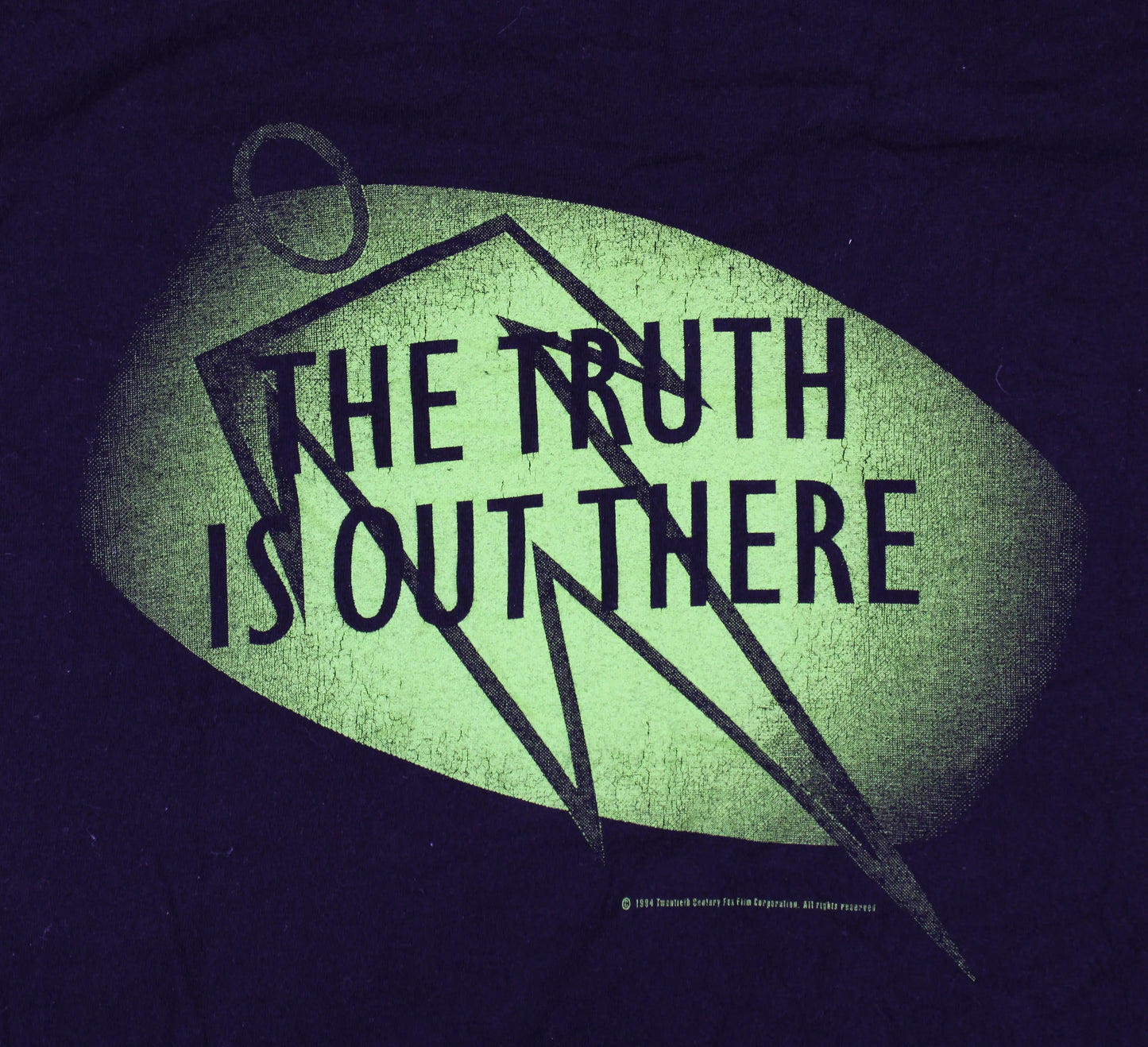 Twenieth Century Fox - Vintage - The X-files "The Truth is Out There" Graphic T-shirt - Size XL