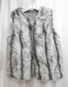 Vintage - Montgomery Ward - Faux Silver Fox Fur Vest - Size M (approx)
