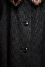 Load image into Gallery viewer, Vintage - Black Coat w/ Brown Fur Collar - Size M (Approx, See Measurements)