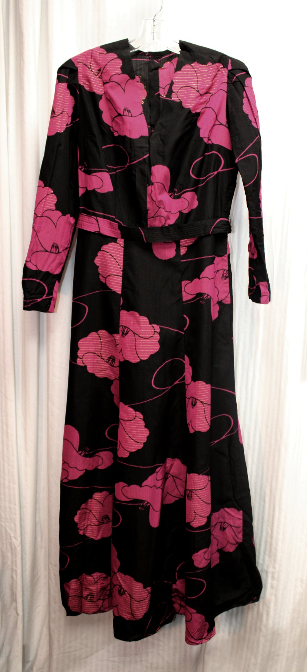 Vintage Handmade - Black w/ Rose Red Floral w/ Gold Metallic Threads, Long Sleeve, V-Neck Maxi Dress w/ Matching Belt - See Measurements 30