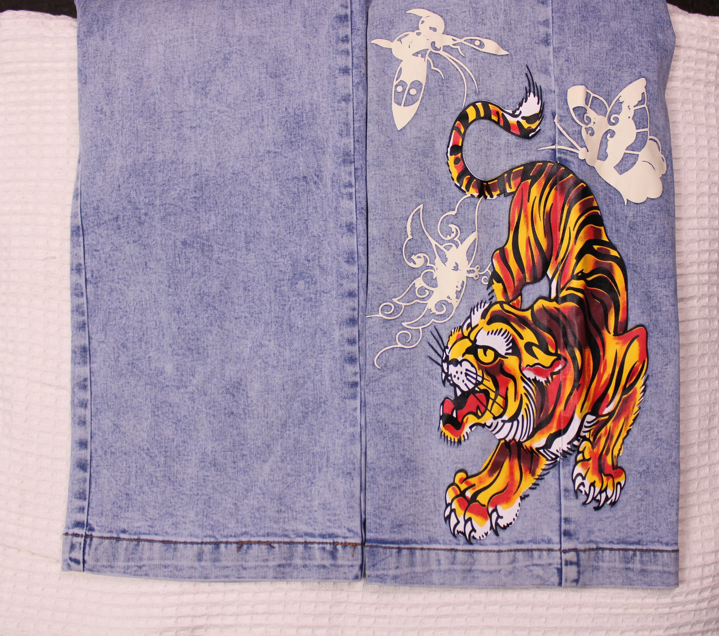 Ed Hardy - Crawling Tiger Wide-Leg Jeans - Size 30