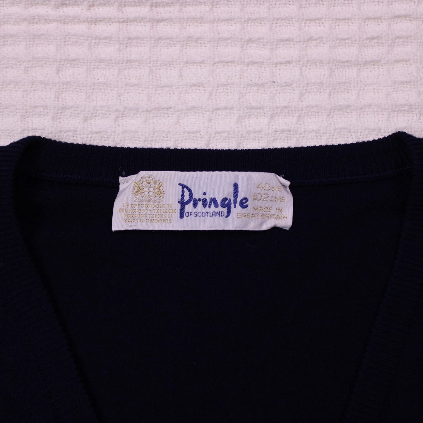 Pringle of Scotland - Vintage - Navy V-neck Sweater - Size 40