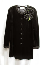 Load image into Gallery viewer, Vivienne Lawrence - Black Velvet Tunic Jacket w/ Embroidered Neck and Cuff Trim &amp; Fabric Flowers -Size 14 (See Measurements)