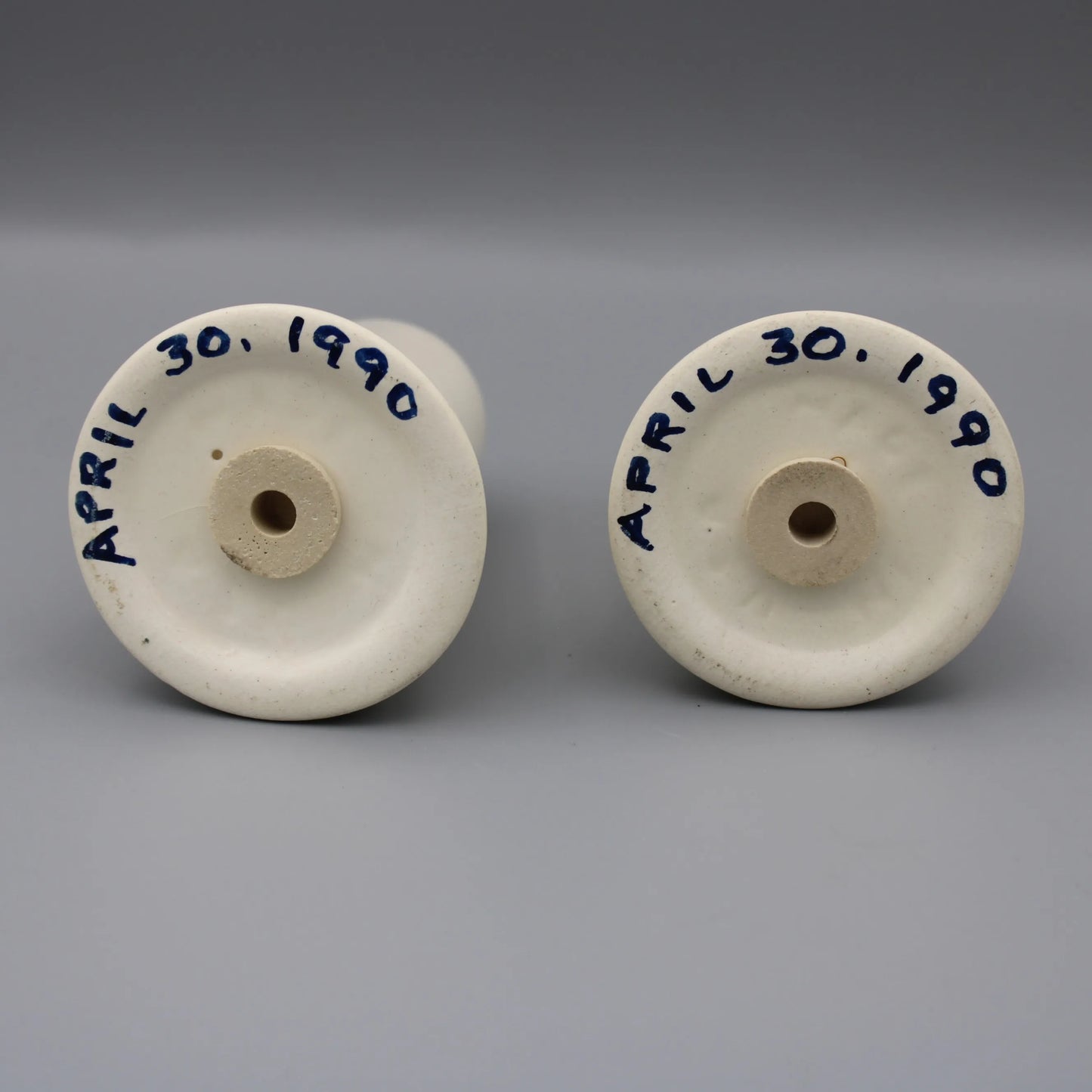 Minnesota Souvenir Ceramic Salt & Pepper Shakers