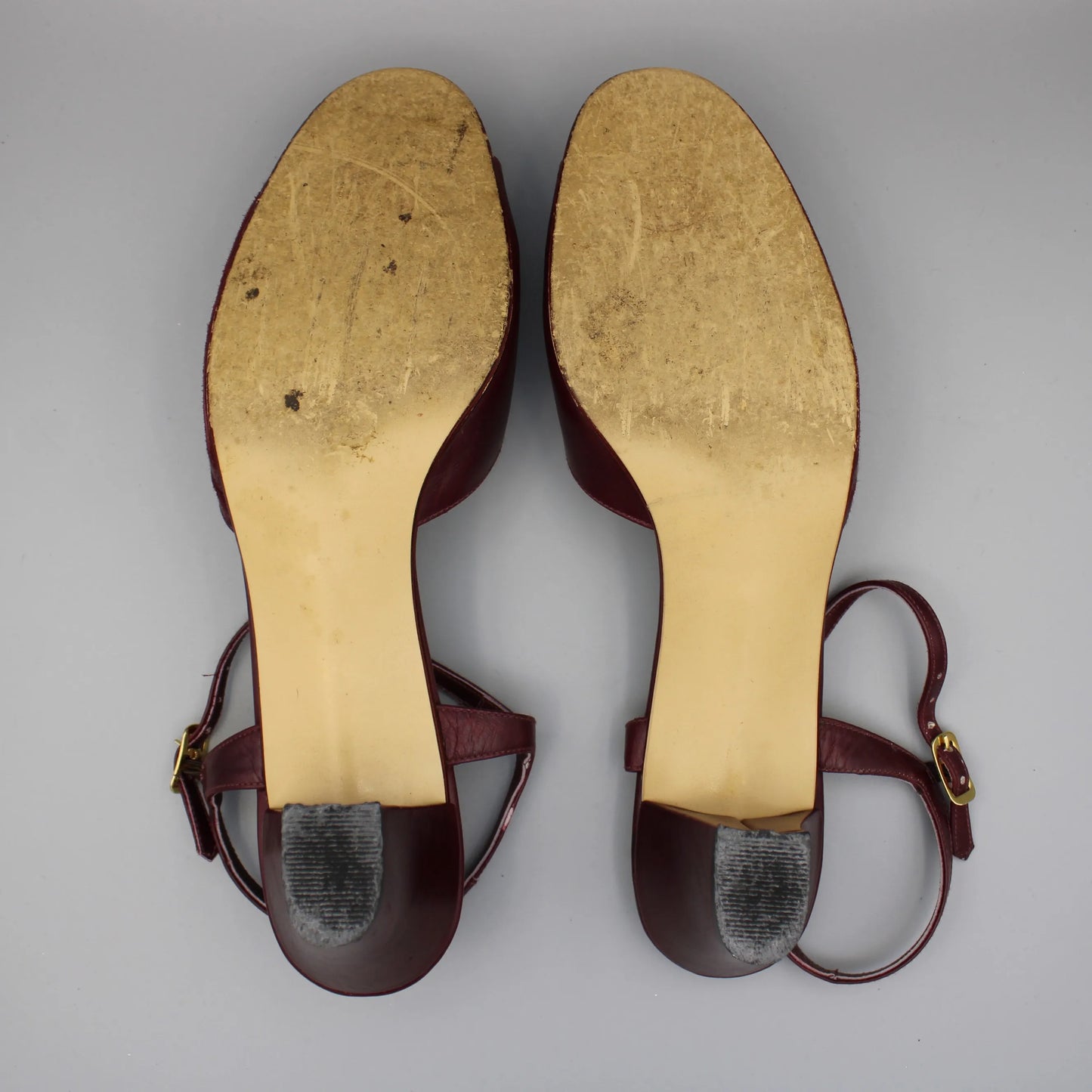 Amalfi by Rangoni - Vintage - Burgundy Musina Sandals - No Size Marking