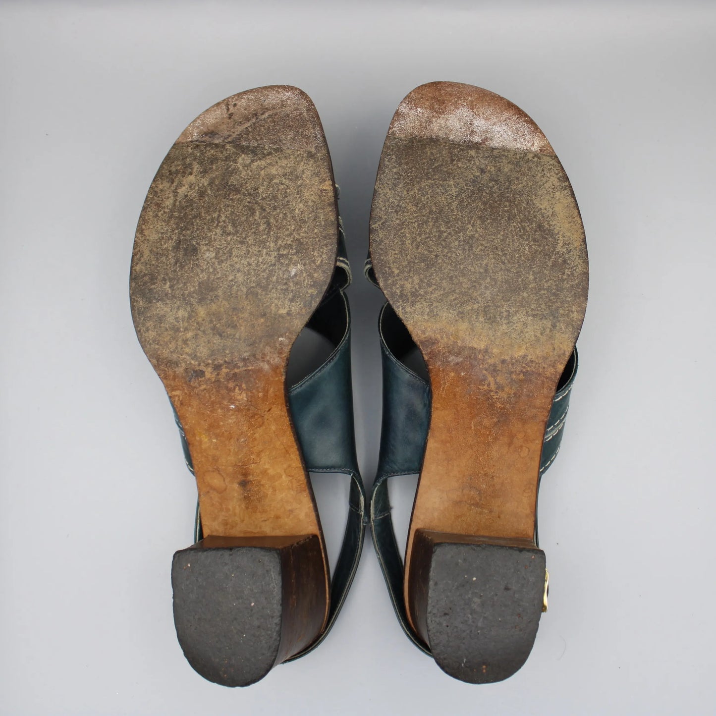 Amalfi by Rangoni - Vintage - Dark Green Puerto Sandals - No Size Mark