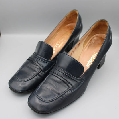 Caressa by Taicher - Vintage - Navy Loafer Pump - Size 8 AA