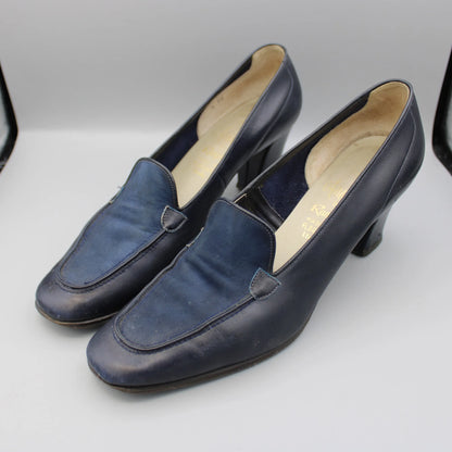 Amalfi by Rangoni - Vintage - Navy Loafer Pumps - Size 8AA