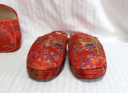 Vintage - Charles Jourdan - Red "Satin Scuff" House Shoes Size XL (11) w/ Case