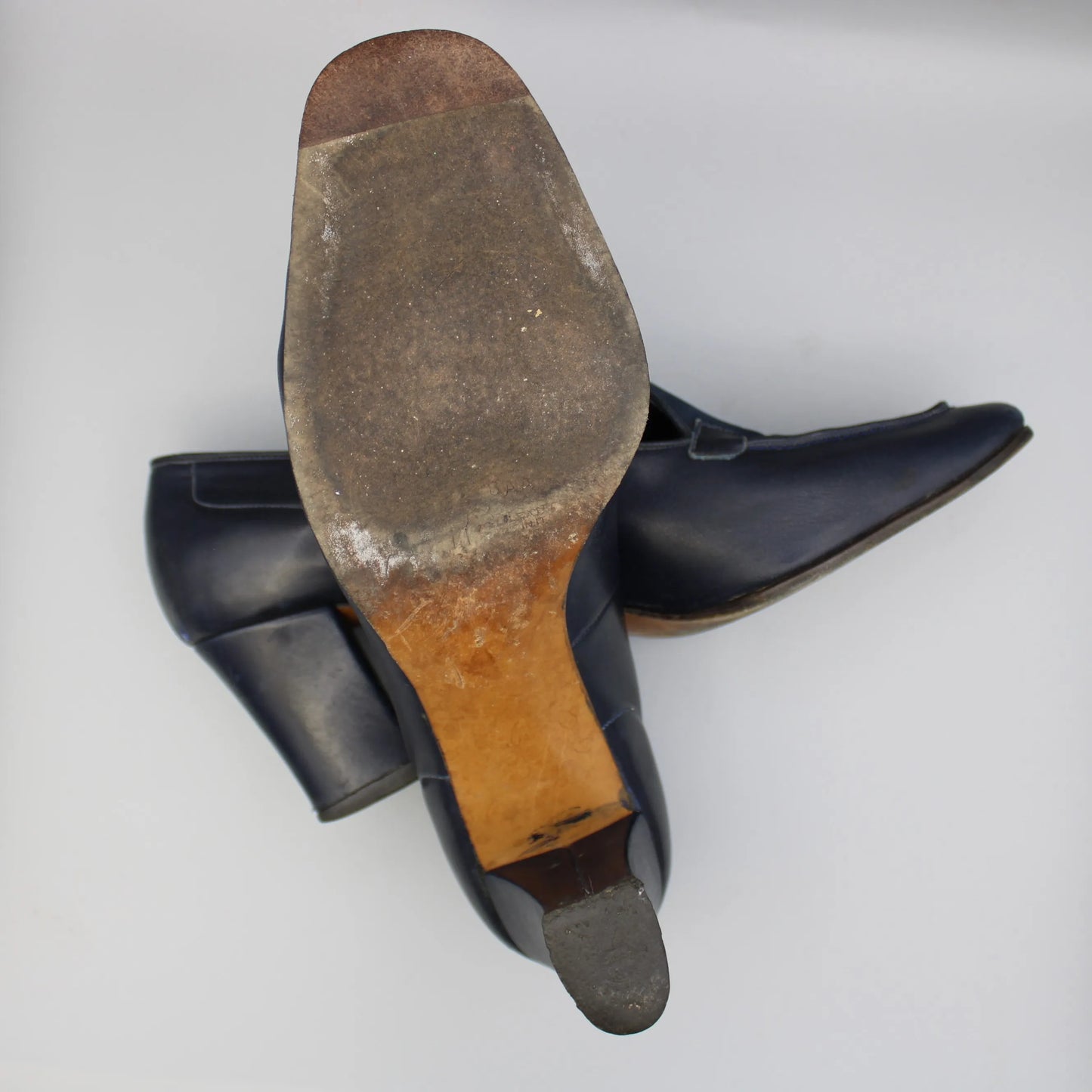 Amalfi by Rangoni - Vintage - Navy Loafer Pumps - Size 8AA