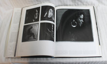Load image into Gallery viewer, Vintage 1991 - Graphis Photo, International Annual of Photography - Hardback Book