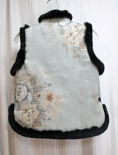Load image into Gallery viewer, Asian Style Floral Jacquard w/ Frog Closures &amp; Frim Trim Vest - Size S (approx, See Measurements)