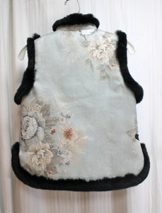 Asian Style Floral Jacquard w/ Frog Closures & Frim Trim Vest - Size S (approx, See Measurements)