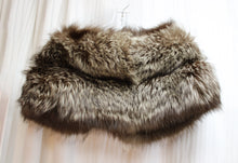 Load image into Gallery viewer, Vintage - Kaplan Bros, San Francisco - Fox Fur Stole