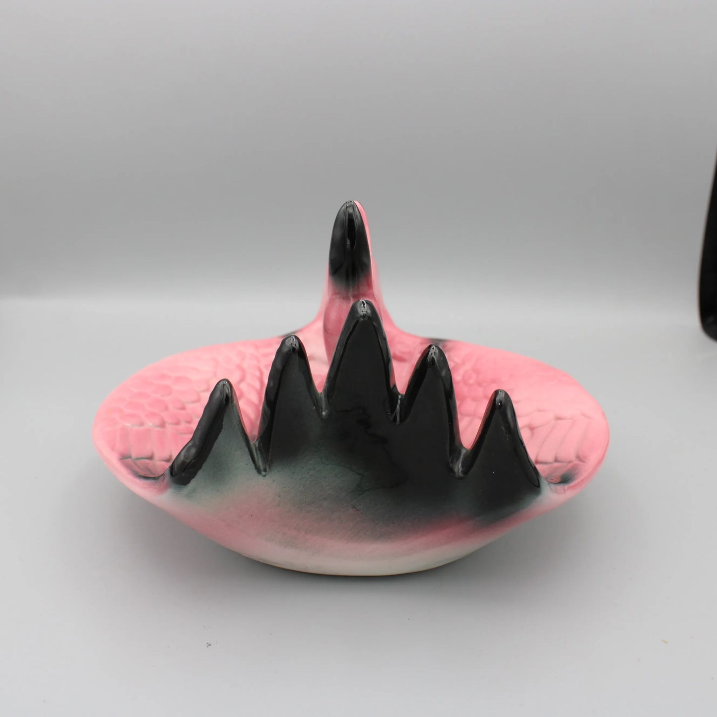 Sarsaparilla Deco Designs - Vintage -  "973" Pink Flamingo Ash Tray