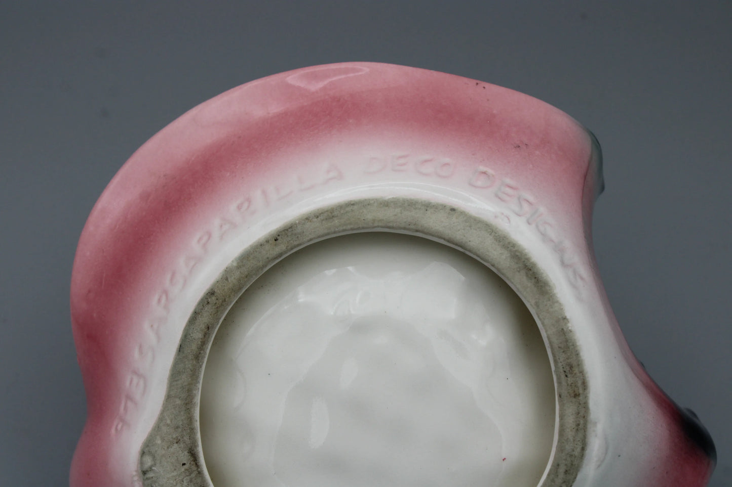 Sarsaparilla Deco Designs - Vintage -  "973" Pink Flamingo Ash Tray