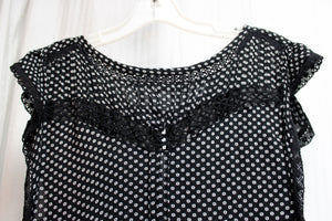 Free People - Black w/ Tiny Daisies - Cap Sleeve Oversized Flowy Tiered w/ Crocheted Lace Detailing Dress - Size S