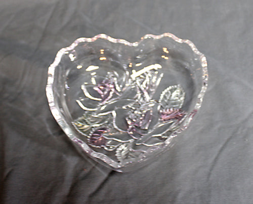 Scalloped Edge Rose Relief Heart Candy/ Trinket Dish