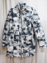 Load image into Gallery viewer, Dennis by Dennis Basso - Blue &amp; Abstract Circle Logo Print Reversible Quilted Coat - Size M