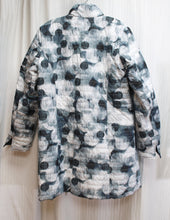 Load image into Gallery viewer, Dennis by Dennis Basso - Blue &amp; Abstract Circle Logo Print Reversible Quilted Coat - Size M