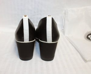 Betabrand - Leather Black Onyx w/ White Piping Wedge All Weather Pumps - Size 9.5