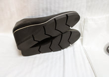 Load image into Gallery viewer, Betabrand - Leather Black Onyx w/ White Piping Wedge All Weather Pumps - Size 9.5