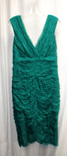 Load image into Gallery viewer, Todashi Collection - 100% Silk Ruched Texture Green Cocktail Dress - Size 14