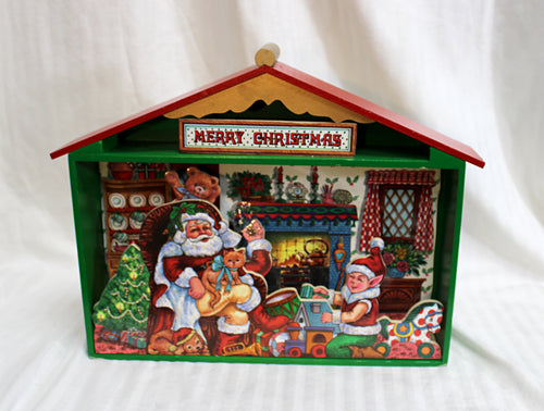 Vintage - Windup Animated & Musical Wooden Santa's Workshop - Decoration