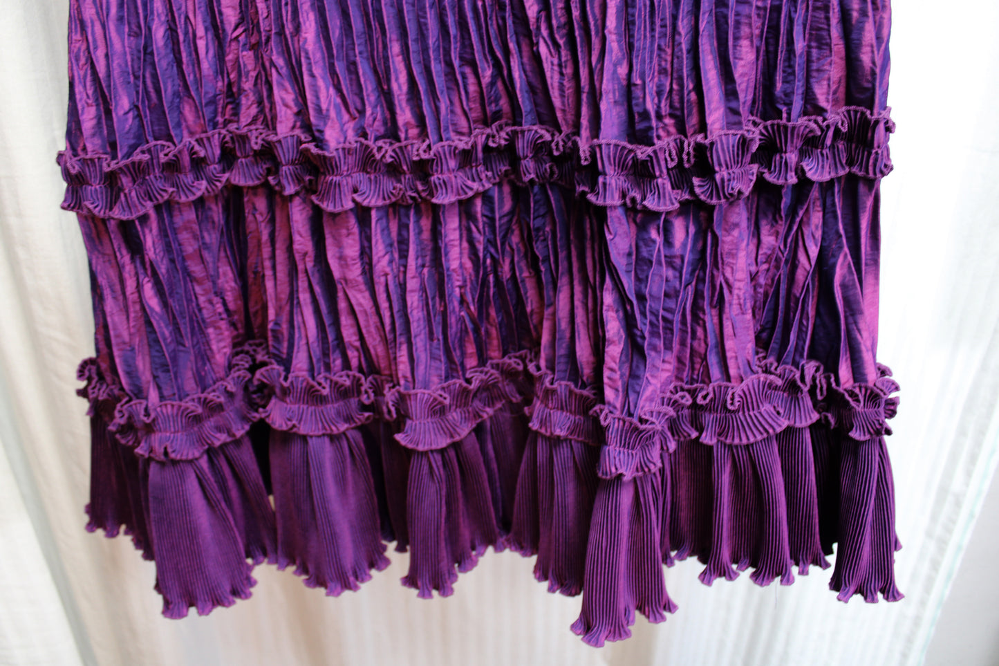 Donna by Donna Vinci - Purple 2 Toned Iridescent Taffeta Crinkle Tiered w/ Ruffles Maxi Skirt - Size 20 (See Measurements 28" Unstretched Waist)
