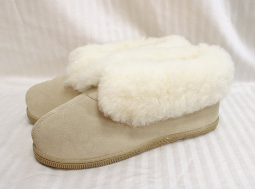Emu Ridge Australia - Light Beige & Cream Sheepskin Slippers - Size 8