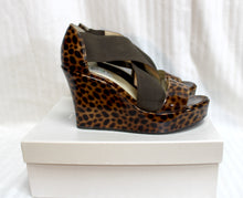 Load image into Gallery viewer, Taryn Rose - Sawyer Brown Leopard Print Patent Leather Wedge Platforms - Size 8.5