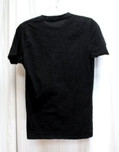 Load image into Gallery viewer, Rick and Morty (Hot Topic) &quot;Polyedream&quot; Black T-Shirt - Size XS (Slim)