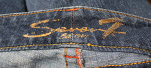 Load image into Gallery viewer, Seven 7 - Cropped Jeans w/ Embroidered Pockets - Size 18