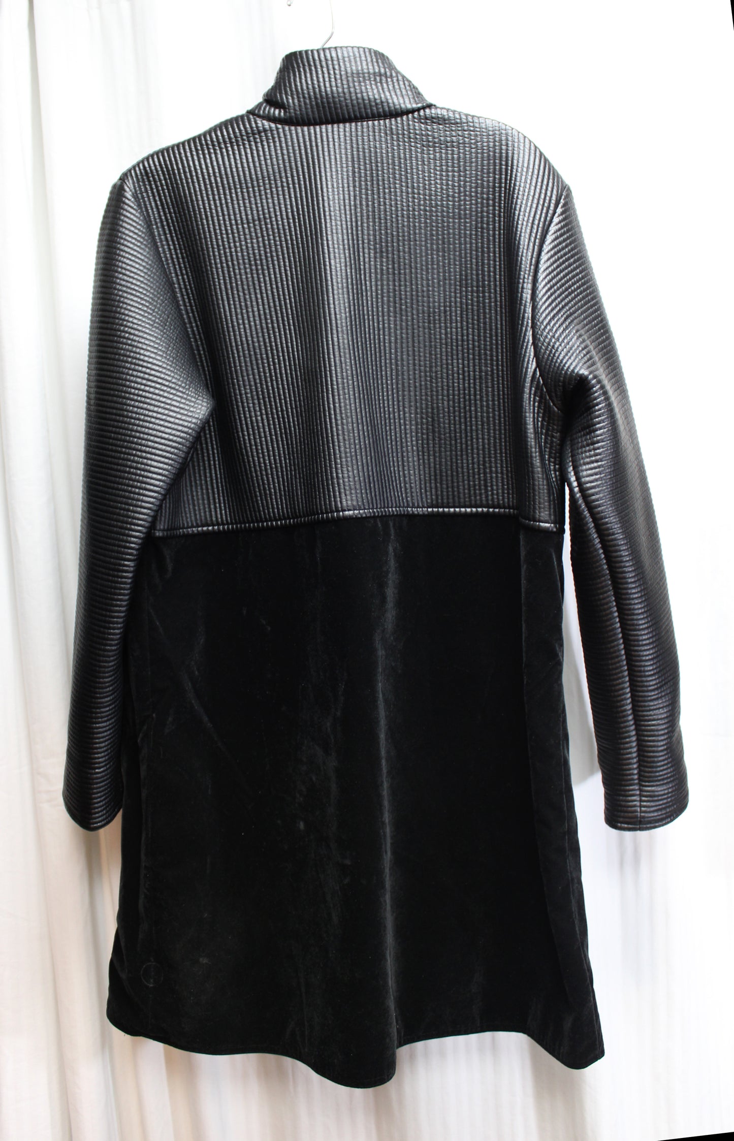 Mycra Pac - Reversible, Black Velvet & Ribbed / Olive Green & Blue Color Shift Shot Hideaway Hood Coat - Size 1 = Small/Medium