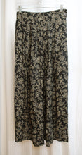 Load image into Gallery viewer, Jones New York - Black w/ Tan Floral A Line Maxi Skirt - Size 6